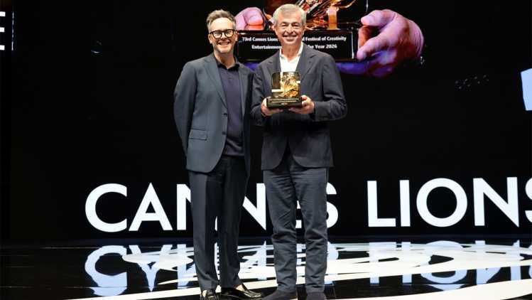 Apple’s Eddy Cue Honoured