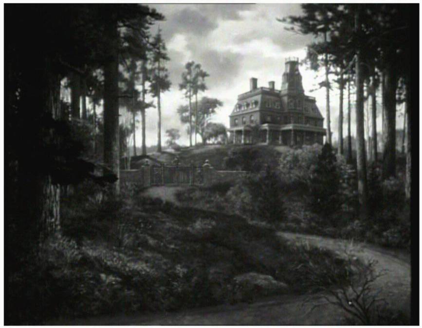 Creepy Castles And Menacing Mansions